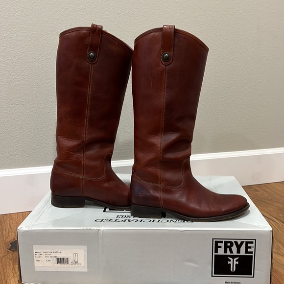 Frye Melissa Button Boots - Picture 6 of 11